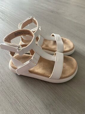 Cat & Jack White T-Strap Kids Sandals with Ankle Strap